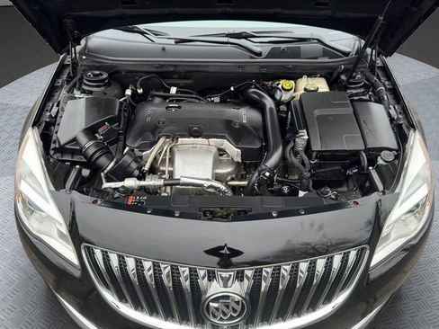 Used 2016 Buick Regal image 26