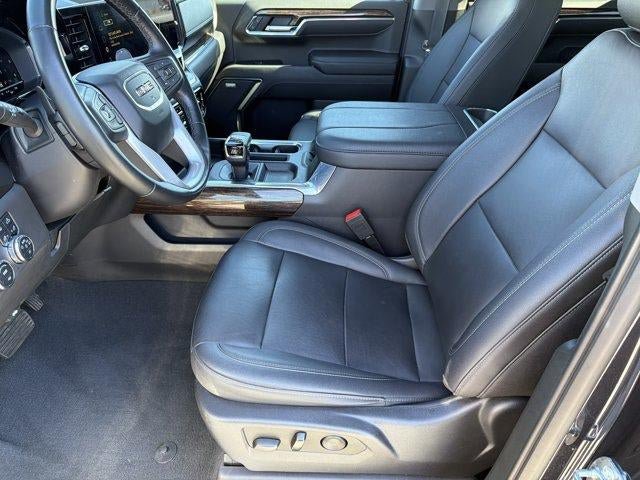 Used 2023 GMC Sierra 1500 Elevation w/ Elevation Premium Package AWD/4WD image 9