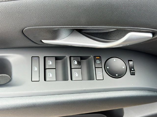 New 2026 Hyundai Tucson SEL Plus FWD image 17