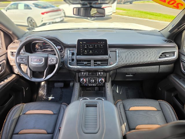 Used 2024 GMC Yukon AT4 AWD/4WD image 30