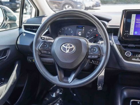 Used 2023 Toyota Corolla LE FWD image 18