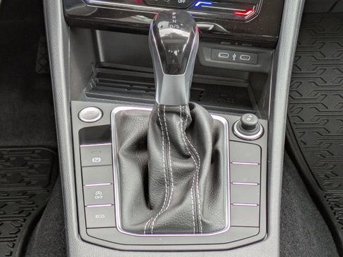 New 2026 Volkswagen Jetta SE image 18