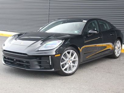 New 2025 Porsche Panamera 4