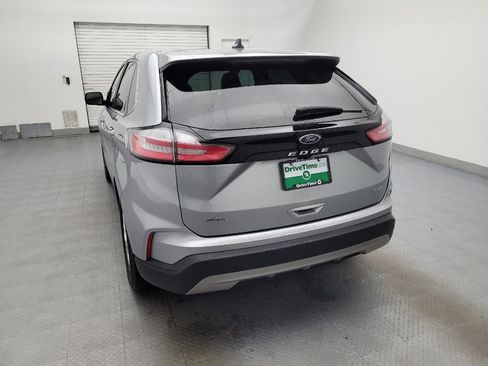 Used 2024 Ford Edge SEL image 6