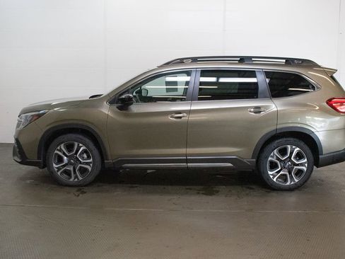 Used 2024 Subaru Ascent Touring AWD/4WD image 7