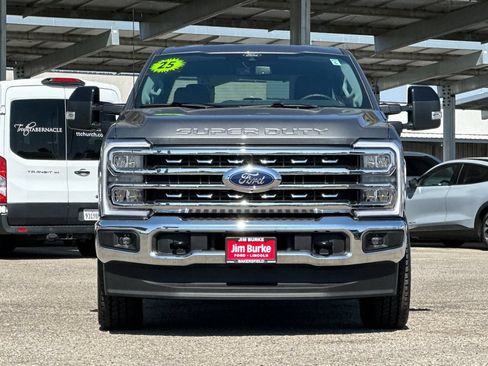 Certified 2025 Ford F250 Lariat AWD/4WD image 8