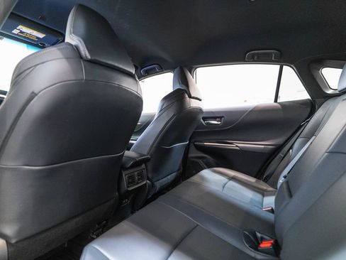 Certified 2024 Toyota Venza XLE AWD/4WD image 14