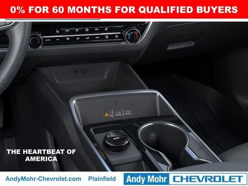 New 2026 Chevrolet Equinox LT w/ Convenience Package II FWD image 30