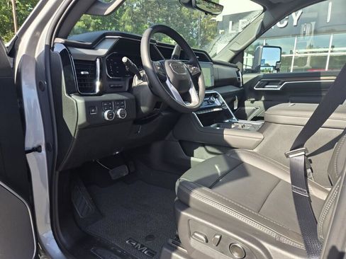 New 2026 GMC Sierra 2500 Denali w/ Denali Reserve Package AWD/4WD image 18
