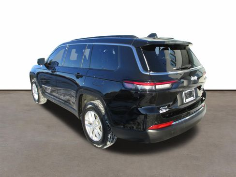 Used 2025 Jeep Grand Cherokee L Laredo w/ Luxury Tech Group I image 3