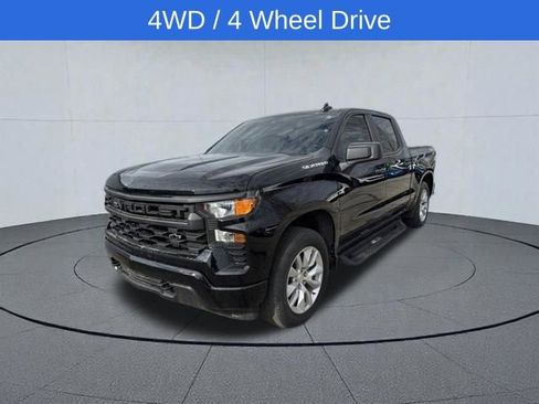 Used 2023 Chevrolet Silverado 1500 Custom AWD/4WD image 7