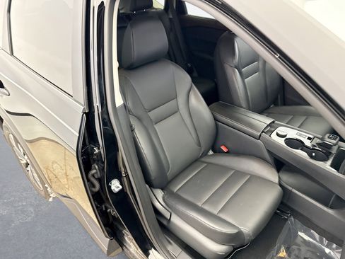 Used 2023 Nissan Rogue SV w/ SV Premium Package image 16