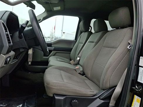 Used 2019 Ford F150 XLT image 13