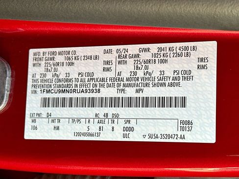 Used 2024 Ford Escape ST-Line w/ Tech Pack #1 AWD/4WD image 27