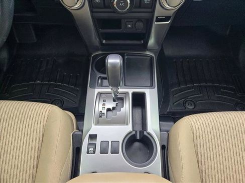 Used 2022 Toyota 4Runner SR5 image 12