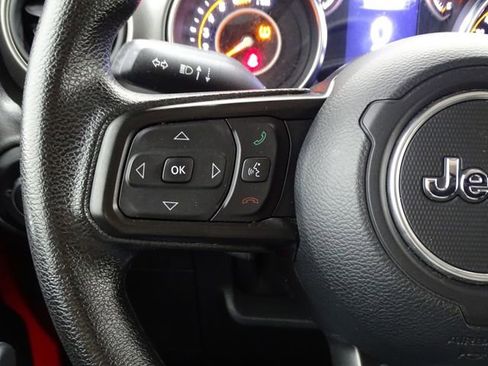 Used 2023 Jeep Wrangler Unlimited Sport AWD/4WD image 23