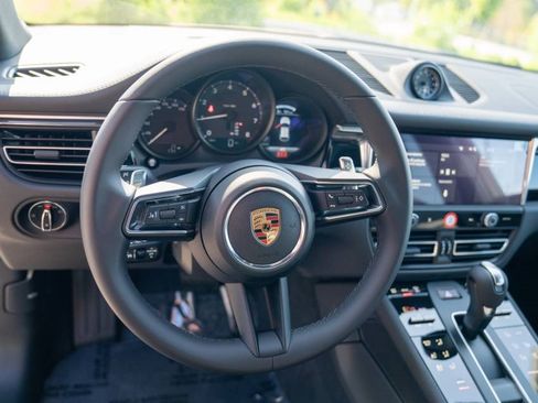 New 2026 Porsche Macan AWD/4WD image 15