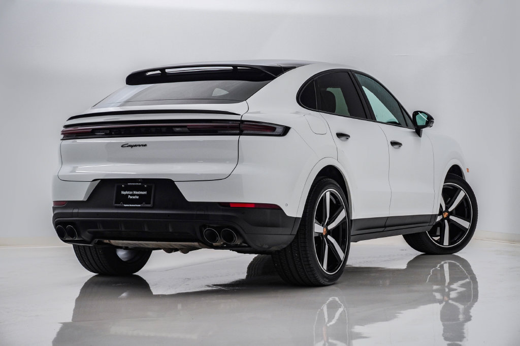Certified 2026 Porsche Cayenne Coupe AWD/4WD image 11
