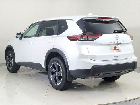New 2026 Nissan Rogue SV image 5