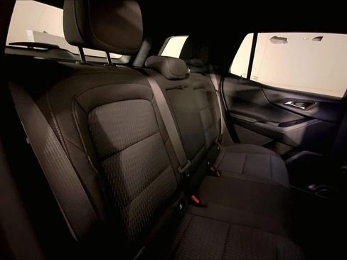Used 2025 Chevrolet Equinox LT FWD image 24