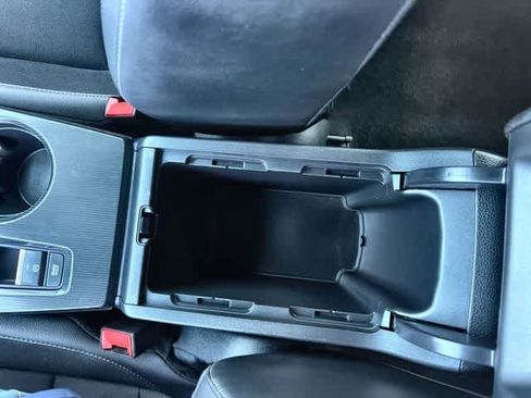 Certified 2025 Honda Civic Sport image 27