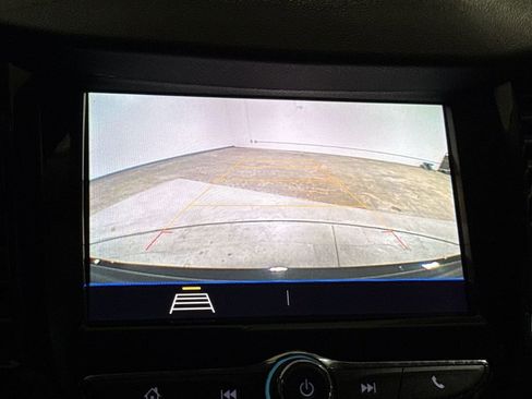 Used 2020 Chevrolet Trax LS FWD image 15