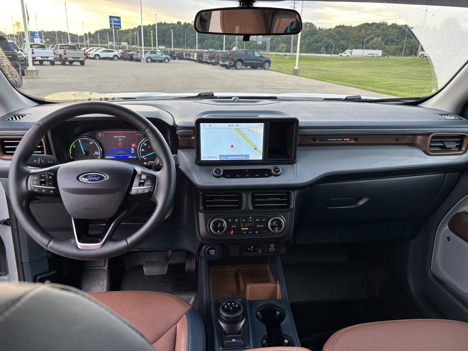 Used 2024 Ford Maverick Lariat FWD image 16