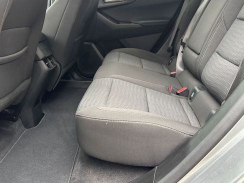 Used 2025 Chevrolet Equinox LT image 25