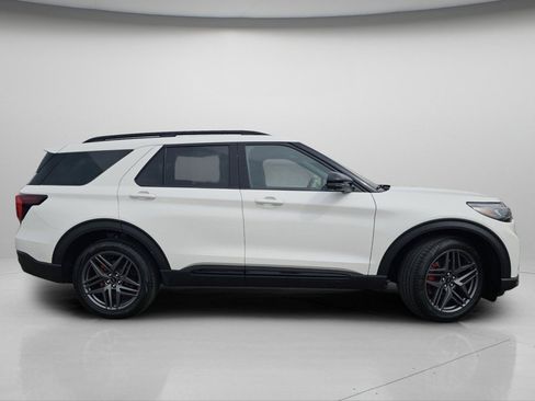 New 2026 Ford Explorer ST w/ Sun And Sound Package image 25