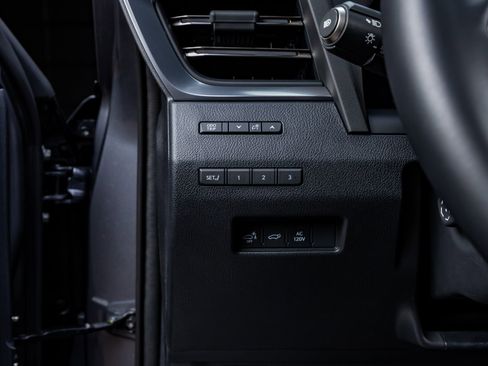 Used 2025 Lexus GX 550 w/ Cold Area Package image 22