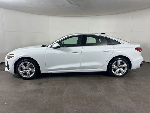 Used 2025 Audi A5 2.0T Premium w/ Convenience Package image 4