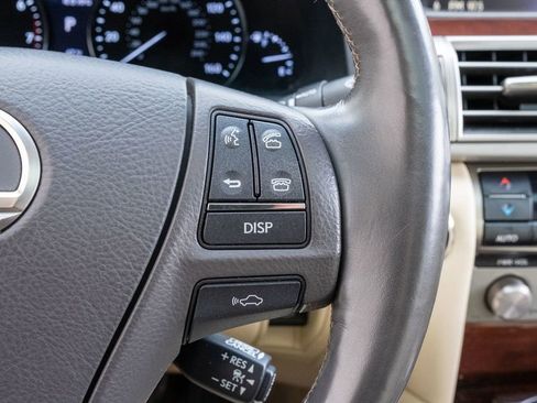 Used 2017 Lexus LS 460 image 26