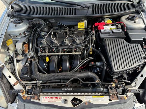 Used 2005 Dodge Neon SXT FWD image 29
