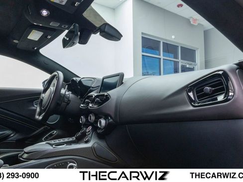 Used 2023 Aston Martin V8 Vantage Coupe RWD image 80