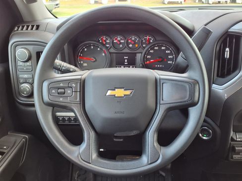 New 2026 Chevrolet Silverado 3500 W/T AWD/4WD image 17