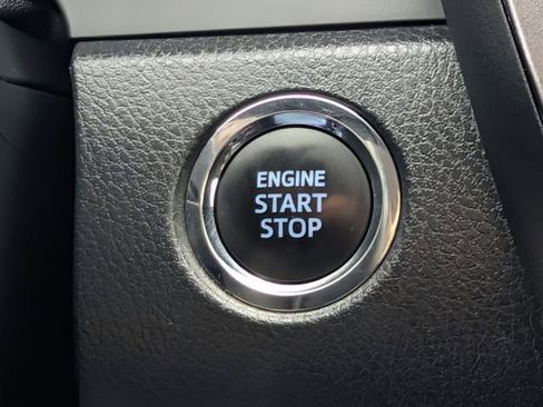 Used 2023 Toyota Camry SE w/ Convenience Package FWD image 19