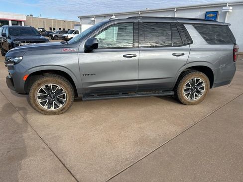 Used 2021 Chevrolet Tahoe Z71 w/ Rear Media and Nav Package AWD/4WD image 2