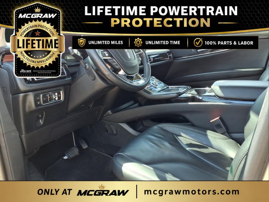Used 2023 Lincoln Nautilus Reserve AWD/4WD image 22