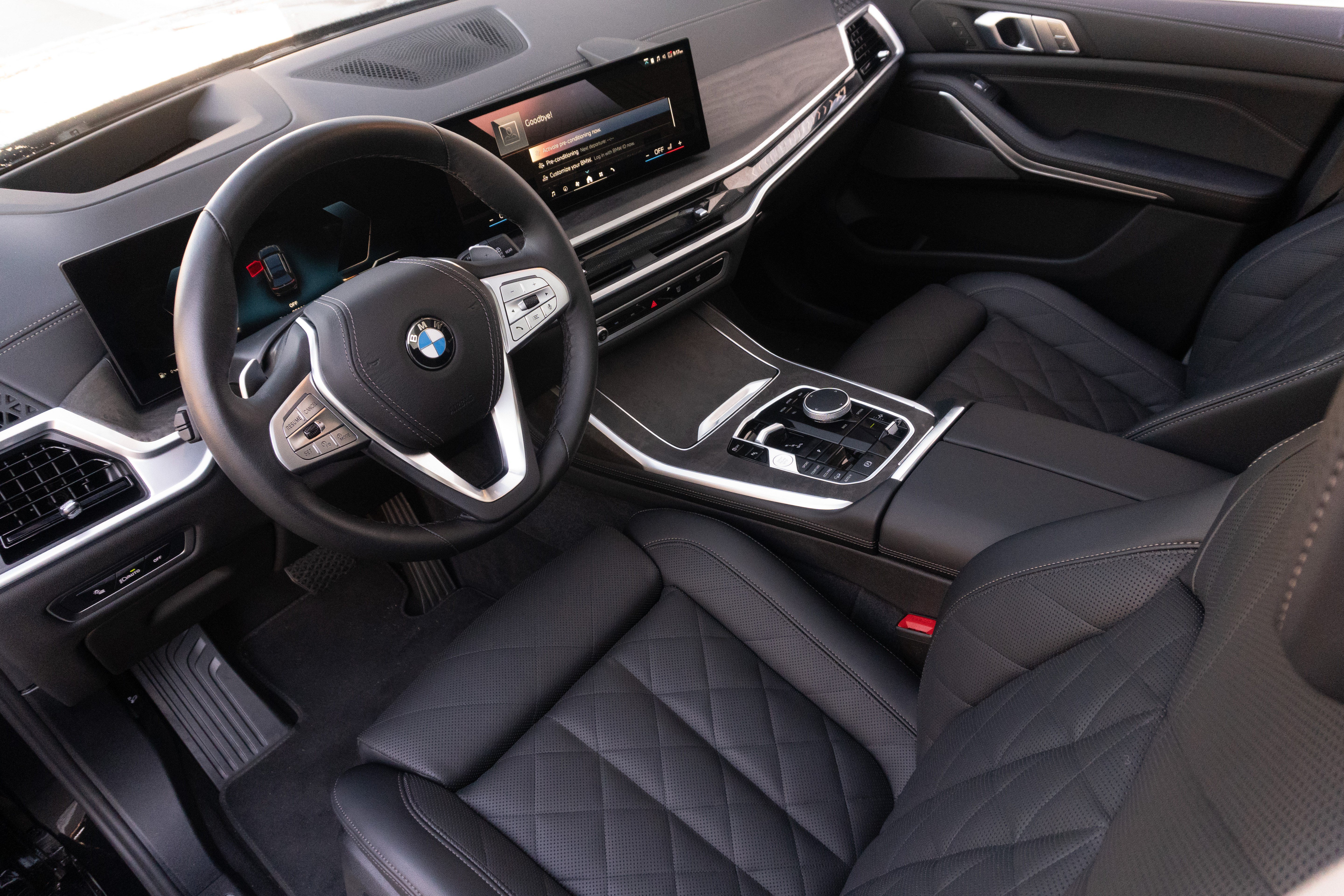 Certified 2026 BMW X7 xDrive40i AWD/4WD image 9