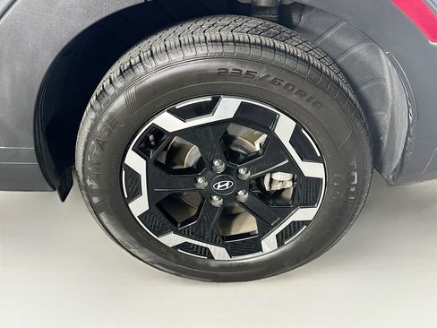 Used 2025 Hyundai Santa Fe SEL FWD image 11