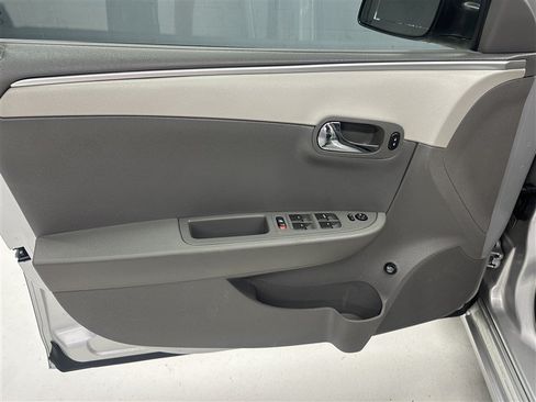 Used 2012 Chevrolet Malibu LS FWD image 18