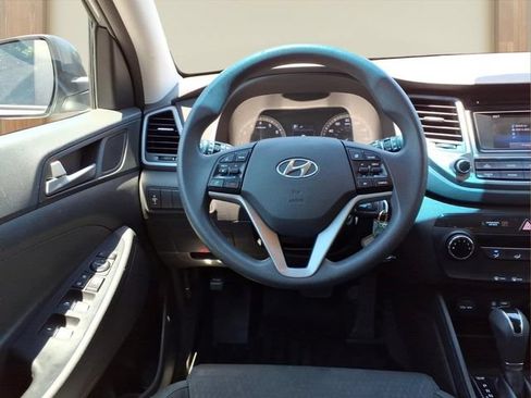Used 2017 Hyundai Tucson SE w/ SE Popular Package 02 AWD/4WD image 22