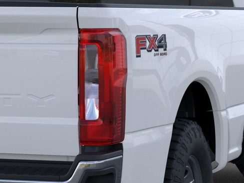 New 2026 Ford F250 XL image 22