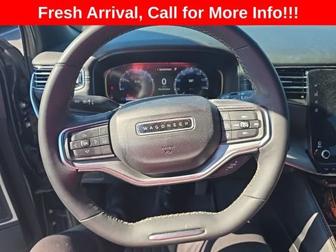 Used 2024 Jeep Wagoneer Series II AWD/4WD image 5