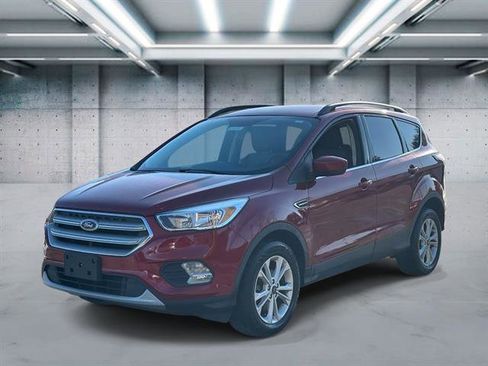 Used 2018 Ford Escape SE w/ SE Sync 3 Package image 1