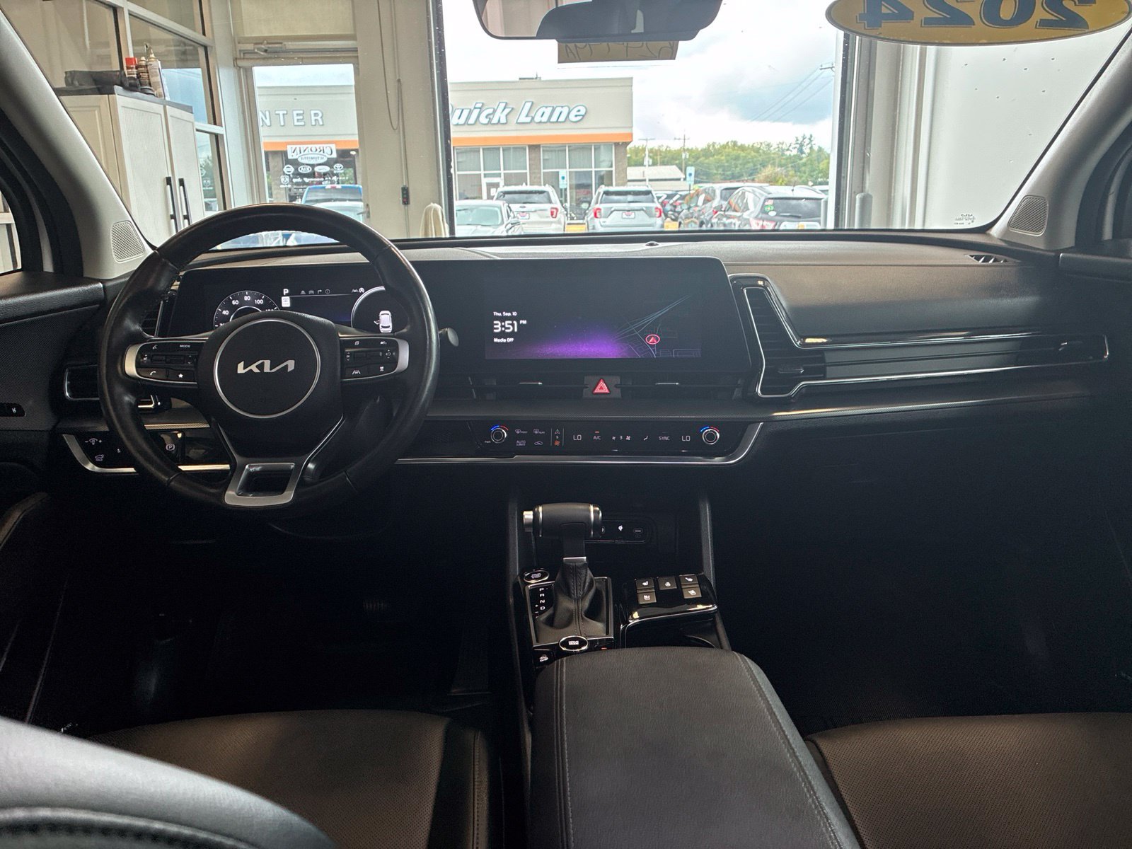 Used 2024 Kia Sportage SX FWD image 14
