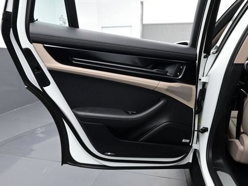Certified 2026 Porsche Panamera w/ Premium Package RWD image 12