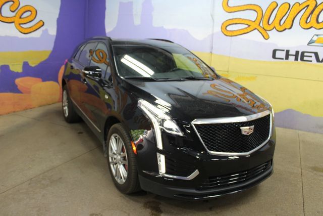 Used 2022 Cadillac XT5 Sportv AWD/4WD image 2