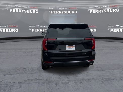 Used 2025 GMC Yukon Denali Ultimate w/ LPO, Floor Liner Package AWD/4WD image 7