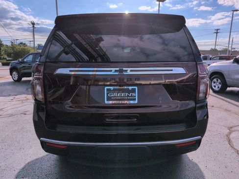 Used 2023 Chevrolet Tahoe LT w/ Luxury Package AWD/4WD image 4